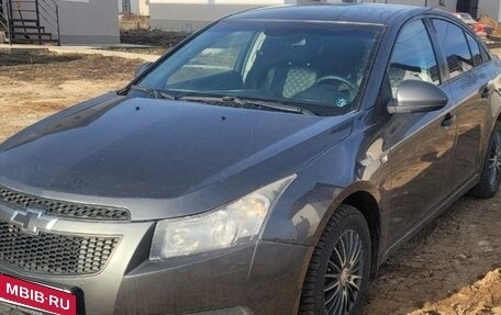 Chevrolet Cruze II, 2011 год, 710 000 рублей, 4 фотография