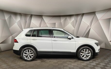 Volkswagen Tiguan II, 2020 год, 2 795 000 рублей, 6 фотография