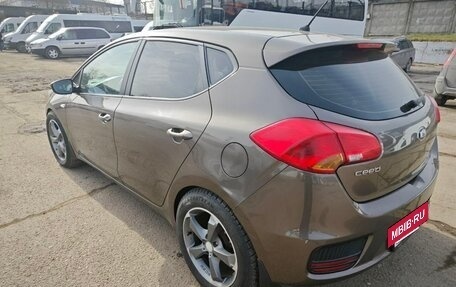 KIA cee'd III, 2015 год, 1 380 000 рублей, 2 фотография