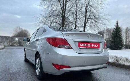 Hyundai Solaris II рестайлинг, 2016 год, 995 000 рублей, 3 фотография