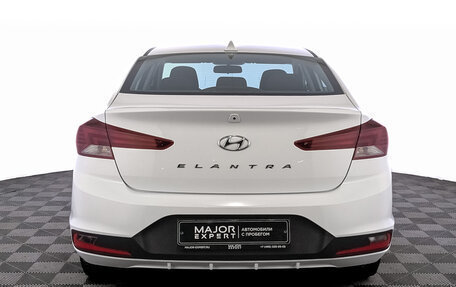 Hyundai Elantra VI рестайлинг, 2019 год, 1 790 000 рублей, 6 фотография