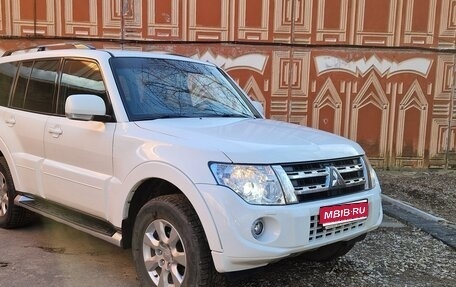 Mitsubishi Pajero IV, 2013 год, 2 200 000 рублей, 1 фотография