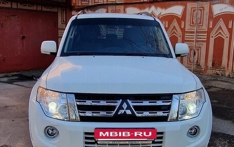 Mitsubishi Pajero IV, 2013 год, 2 200 000 рублей, 6 фотография