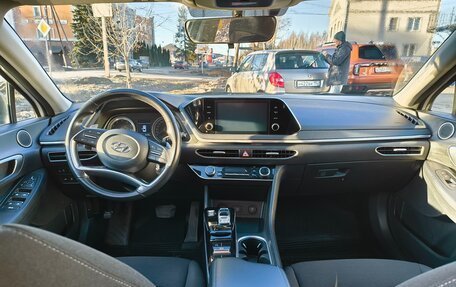Hyundai Sonata VIII, 2020 год, 2 500 000 рублей, 12 фотография