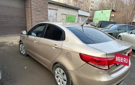 KIA Rio III рестайлинг, 2015 год, 590 000 рублей, 9 фотография