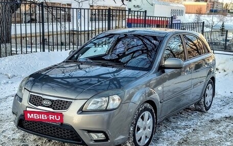 KIA Rio II, 2010 год, 600 000 рублей, 2 фотография