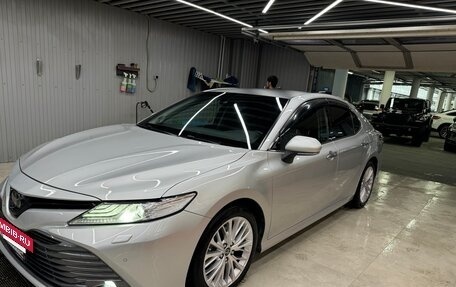 Toyota Camry, 2019 год, 2 750 000 рублей, 2 фотография