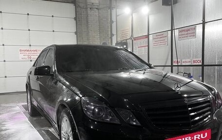 Mercedes-Benz E-Класс, 2010 год, 1 200 000 рублей, 4 фотография