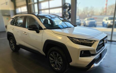 Toyota RAV4, 2024 год, 3 997 000 рублей, 3 фотография