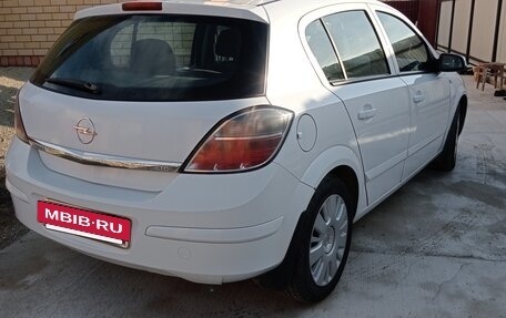 Opel Astra H, 2008 год, 690 000 рублей, 2 фотография