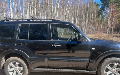 Mitsubishi Pajero III рестайлинг, 2005 год, 930 000 рублей, 9 фотография