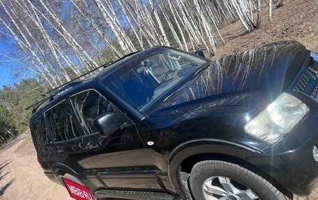 Mitsubishi Pajero III рестайлинг, 2005 год, 930 000 рублей, 1 фотография