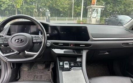 Hyundai Sonata VIII, 2021 год, 1 640 000 рублей, 9 фотография