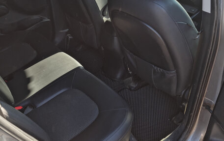Hyundai ix35 I рестайлинг, 2011 год, 1 305 000 рублей, 16 фотография