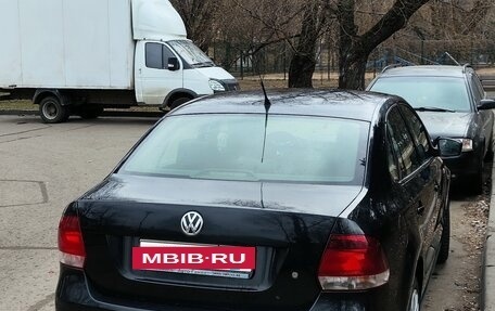 Volkswagen Polo VI (EU Market), 2011 год, 800 000 рублей, 6 фотография