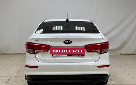 KIA Rio III рестайлинг, 2017 год, 1 130 000 рублей, 5 фотография