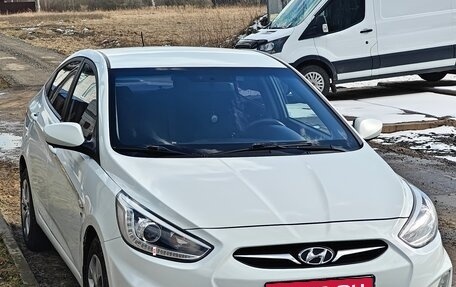 Hyundai Solaris II рестайлинг, 2014 год, 690 000 рублей, 1 фотография