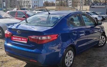 KIA Rio III рестайлинг, 2014 год, 811 000 рублей, 2 фотография