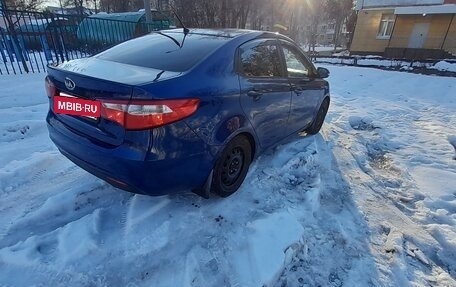 KIA Rio III рестайлинг, 2014 год, 800 000 рублей, 10 фотография