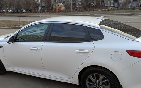 KIA Optima IV, 2017 год, 1 980 000 рублей, 15 фотография