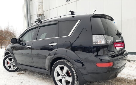 Mitsubishi Outlander III рестайлинг 3, 2008 год, 1 250 000 рублей, 4 фотография