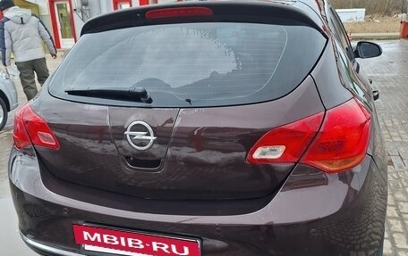 Opel Astra J, 2014 год, 780 000 рублей, 4 фотография