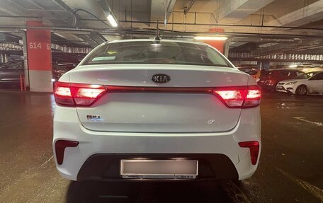 KIA Rio IV, 2018 год, 1 399 000 рублей, 4 фотография