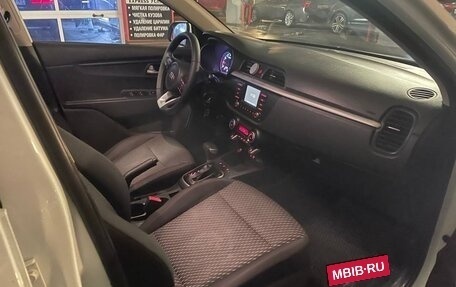 KIA Rio IV, 2018 год, 1 399 000 рублей, 14 фотография