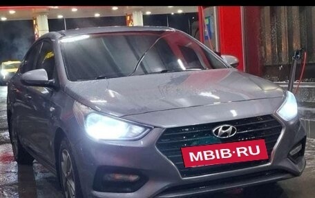 Hyundai Solaris II рестайлинг, 2018 год, 1 250 000 рублей, 4 фотография