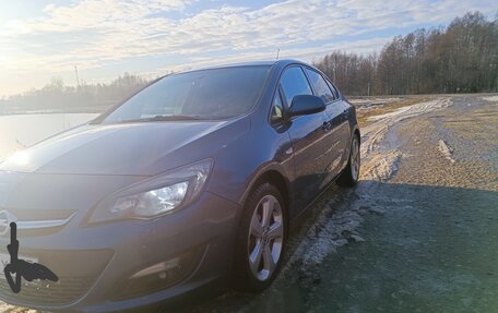 Opel Astra J, 2013 год, 1 200 000 рублей, 7 фотография