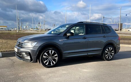 Volkswagen Tiguan II, 2021 год, 3 280 000 рублей, 11 фотография