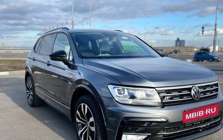 Volkswagen Tiguan II, 2021 год, 3 280 000 рублей, 8 фотография