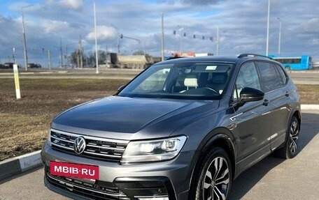 Volkswagen Tiguan II, 2021 год, 3 280 000 рублей, 9 фотография