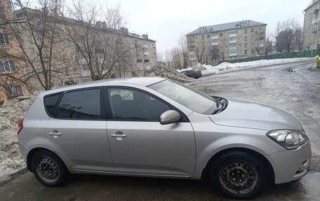 KIA cee'd I рестайлинг, 2010 год, 730 000 рублей, 6 фотография