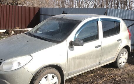 Renault Logan I, 2010 год, 480 000 рублей, 4 фотография