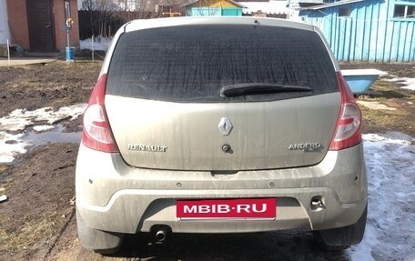 Renault Logan I, 2010 год, 480 000 рублей, 3 фотография