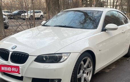 BMW 3 серия, 2008 год, 1 450 000 рублей, 3 фотография