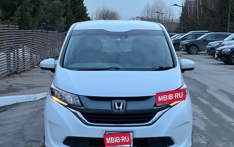 Honda Freed II, 2019 год, 1 700 000 рублей, 4 фотография