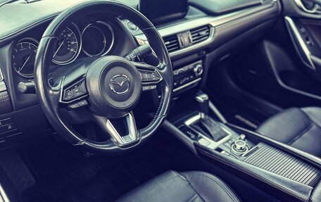 Mazda 6, 2018 год, 1 700 000 рублей, 7 фотография