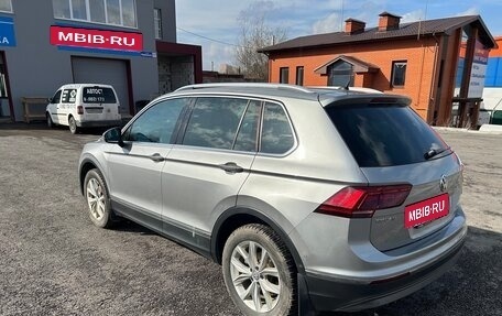 Volkswagen Tiguan II, 2017 год, 2 650 000 рублей, 12 фотография