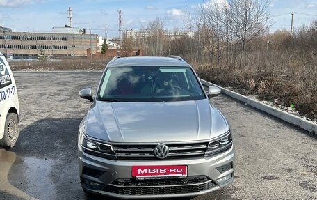 Volkswagen Tiguan II, 2017 год, 2 650 000 рублей, 17 фотография