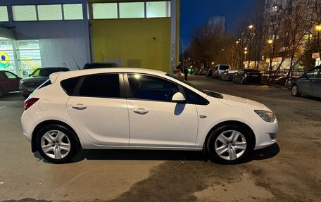 Opel Astra J, 2012 год, 780 000 рублей, 10 фотография