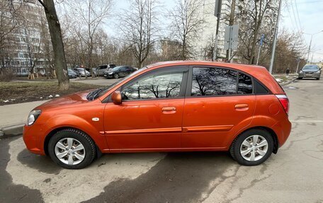 KIA Rio II, 2011 год, 675 000 рублей, 1 фотография