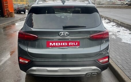 Hyundai Santa Fe IV, 2019 год, 3 000 000 рублей, 4 фотография