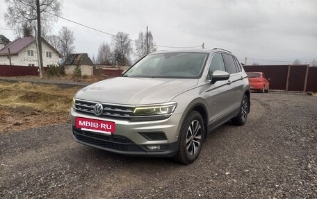 Volkswagen Tiguan II, 2020 год, 3 150 000 рублей, 2 фотография