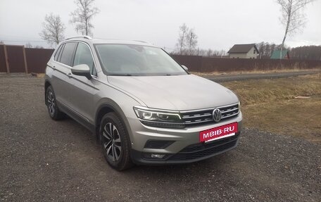 Volkswagen Tiguan II, 2020 год, 3 150 000 рублей, 6 фотография