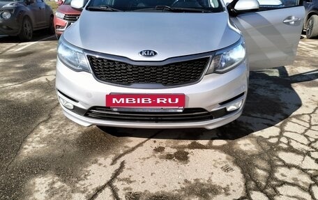 KIA Rio III рестайлинг, 2015 год, 1 100 000 рублей, 16 фотография