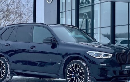BMW X5, 2019 год, 6 800 000 рублей, 2 фотография