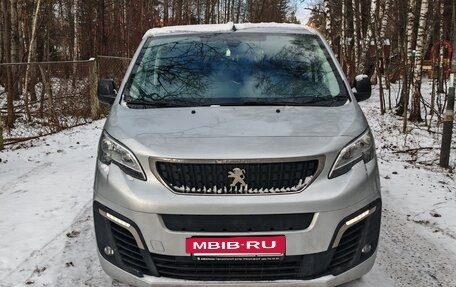 Peugeot Traveller I, 2020 год, 3 850 000 рублей, 2 фотография