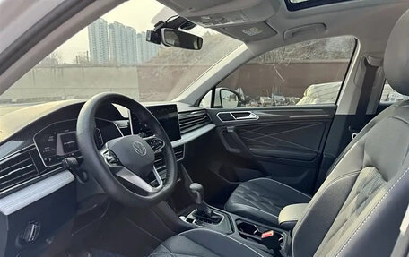 Volkswagen Tiguan II, 2021 год, 2 799 099 рублей, 8 фотография